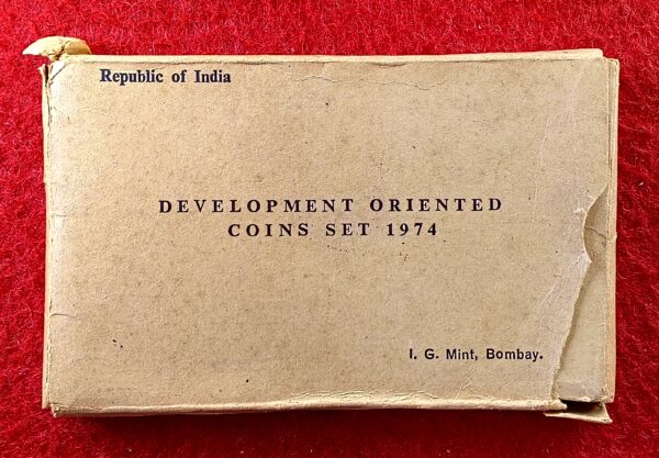 1974 - Planned Families Food for All (Bombay) UNC Set (10 Rs , 50 Rs)