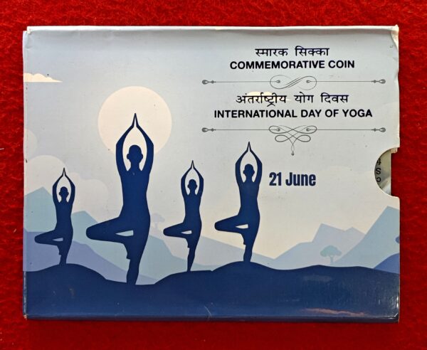 2015 - 100 Rupees International Day of Yoga UNC 1 Coin Set (Rs.100) Hyderabad Mint