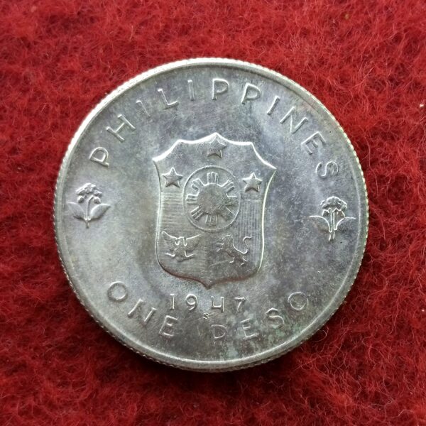 Philippines 1 Peso Douglas MacArthur 1947 Silver Coin