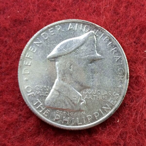Philippines 1 Peso Douglas MacArthur 1947 Silver Coin - Image 2
