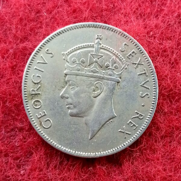 East Africa 1 Shilling - george VI 1952 Coin - Image 2