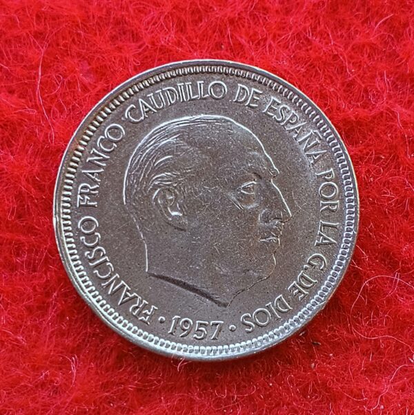 Spain 5 Pesetas - Francisco Franco 1957 Coin - Image 2
