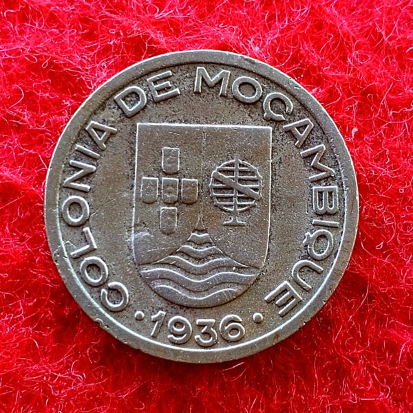 Mozambique 50 Centavos 1936 Coin - Image 2