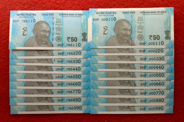 50 Rupees Ladder Number 786110 - 990 & 000110 - 990  with Same Prefix &  Pair Set (18 Notes)