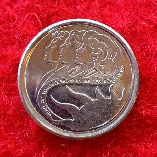 Canada 10 Cents - Elizabeth II Year of Volunteers 2001 Coin