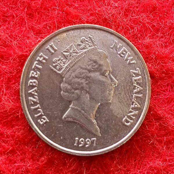 New Zealand 5 Cents - Elizabeth II 3rd portrait 1997 Coin - Image 2