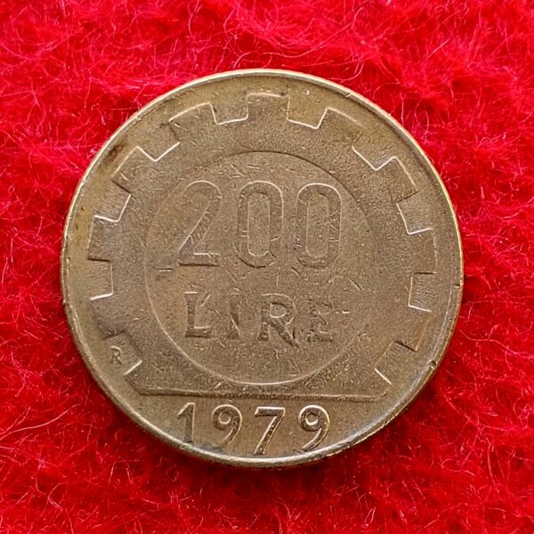 Italy 200 Lire 1979 Coin