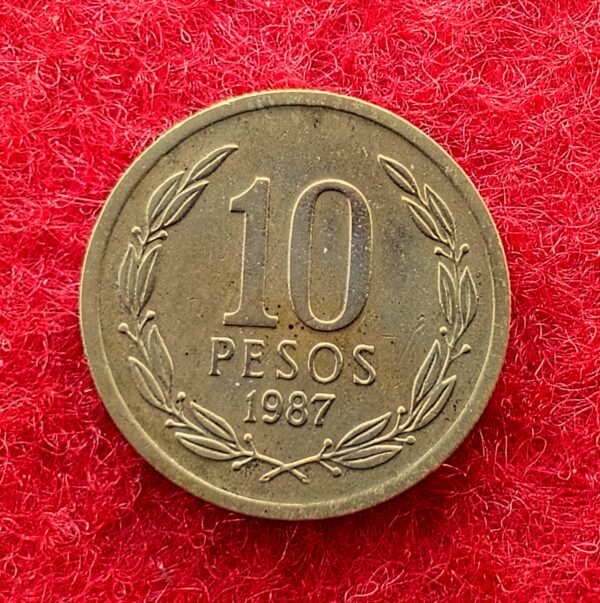 Chile 10 Pesos 1987 Coin 