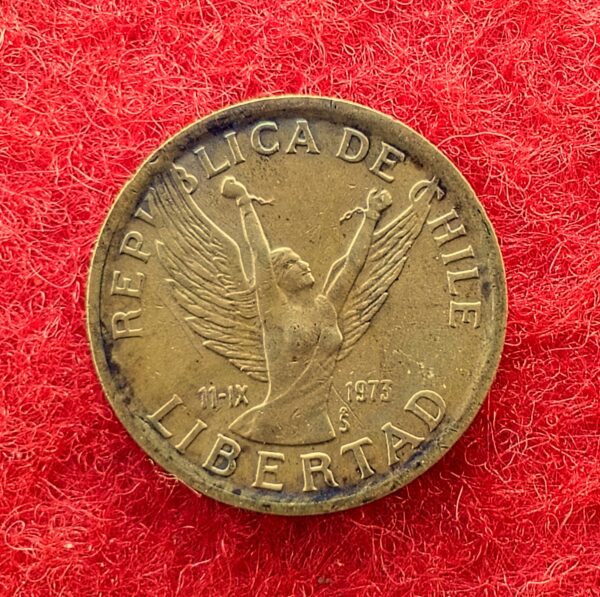 Chile 10 Pesos 1987 Coin  - Image 2