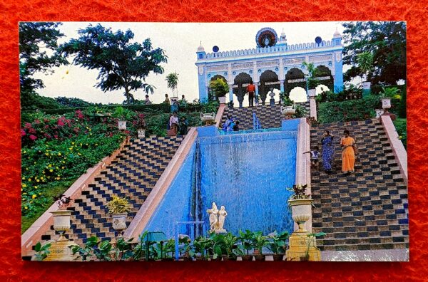 Vintage Picture Post Card - Marble Statue of Radhakrishna Brindavan