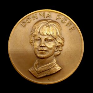 United States (USA) Large Size Medal - Donna Pope (190 mm)