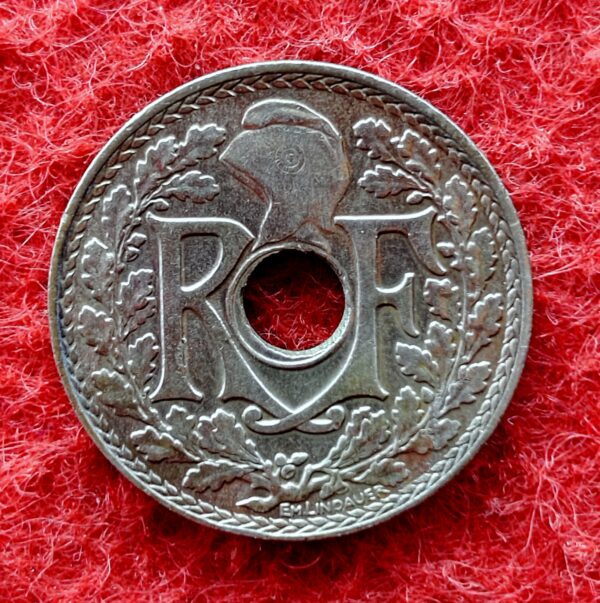 France 10 Centimes 1931 Coin  - Image 2