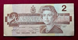 Canada 2 Dollars Queen Elizabeth II 1986 Banknote 