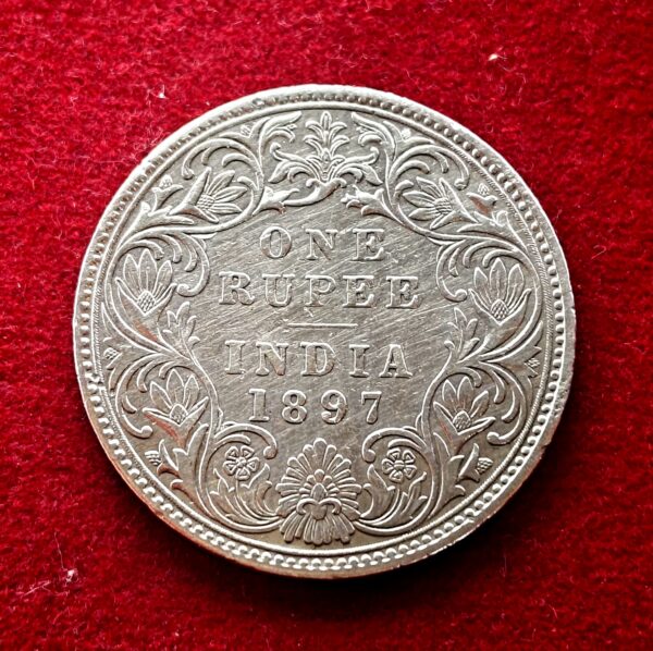 British India 1 Rupee Queen Victoria Empress 1897 Silver Coin