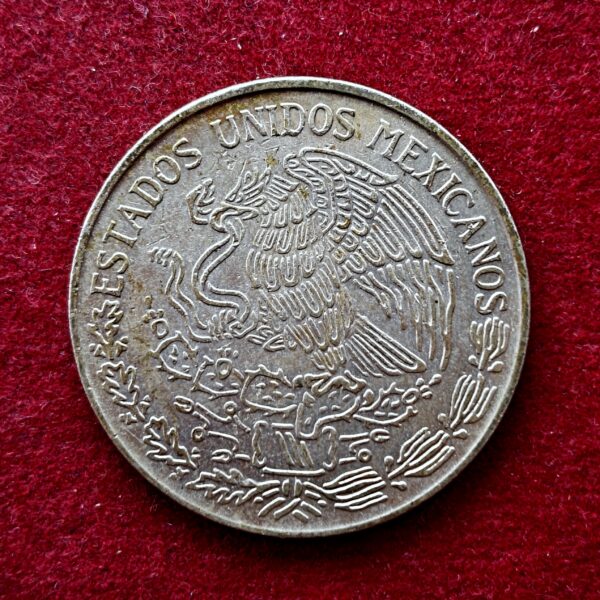 Mexico 1 Peso 1975 Coin - Image 2