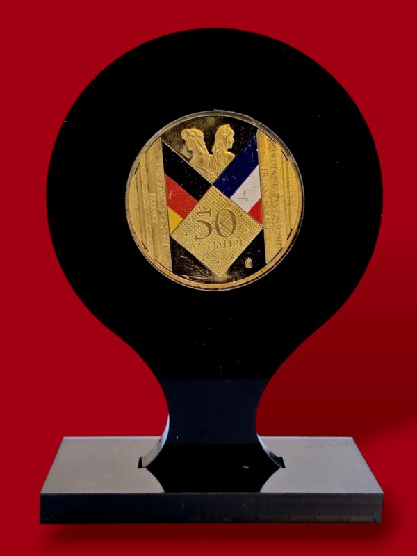 Medal - 50th Anniversary of Franco - German Friendship Commemorative Display Stand (40 mm) - Image 4