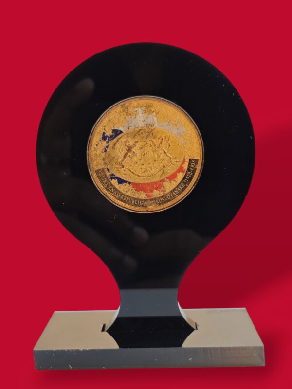 Czechoslovak Republic Emblem Commemorative Medallion 1918 - 1938 Display Stand (40 mm)