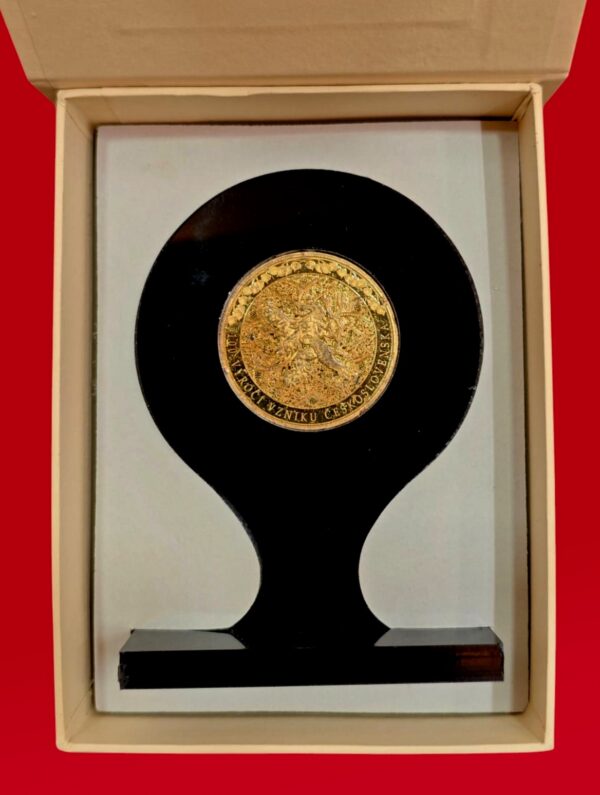 Medal : Tomas Garrigue Masaryk – Father of Czechoslovakia First President Display Stand (40 mm) - Image 3