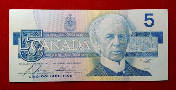 Canada 5 Dollars Birds of Canada 1986 Banknote