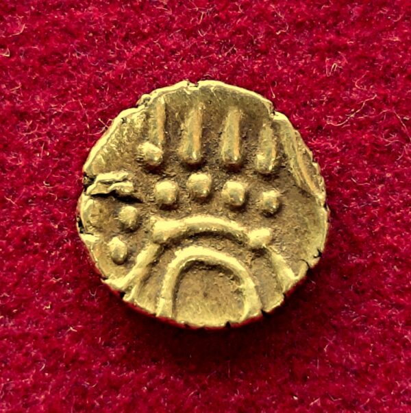Kingdom of Cochin 1 Fanam Gold Coin - Image 2