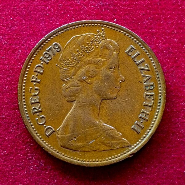 United Kingdom 2 New Pence – Elizabeth II 2nd portrait 1979 Coin - Image 2
